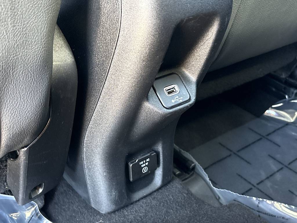 Thumbnail: 2019 Jeep Renegade - 37
