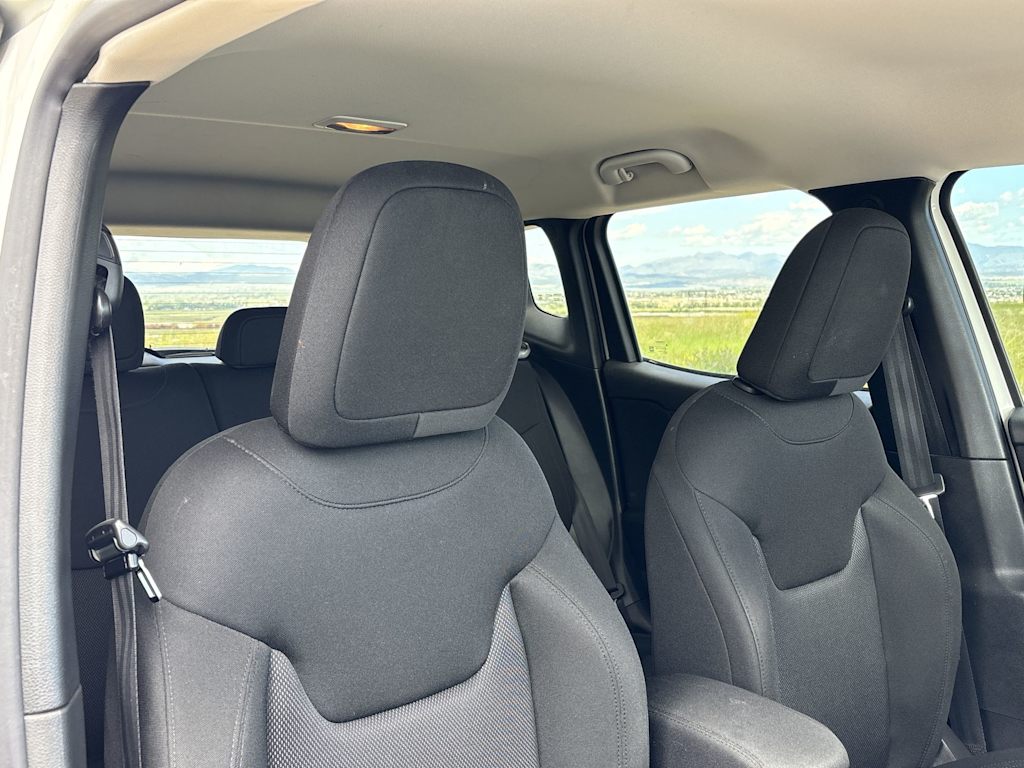 Thumbnail: 2021 Jeep Renegade - 6