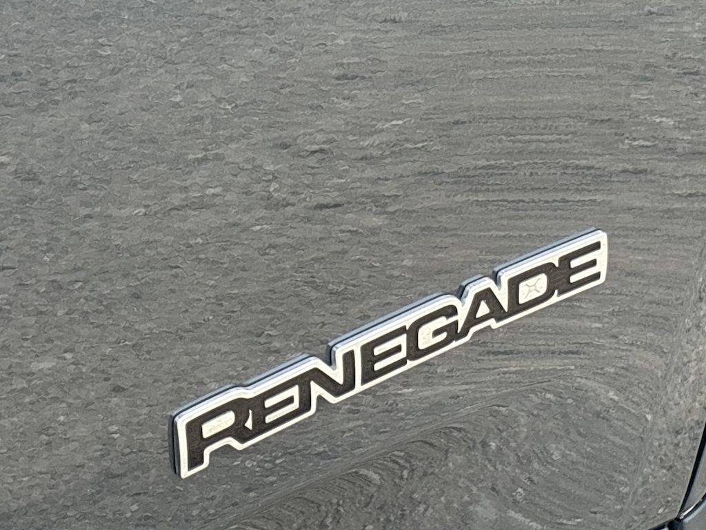 Thumbnail: 2023 Jeep Renegade - 7