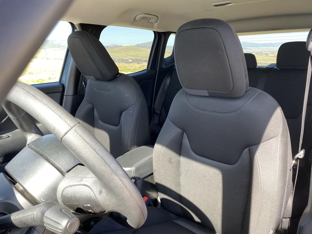 Thumbnail: 2023 Jeep Renegade - 24