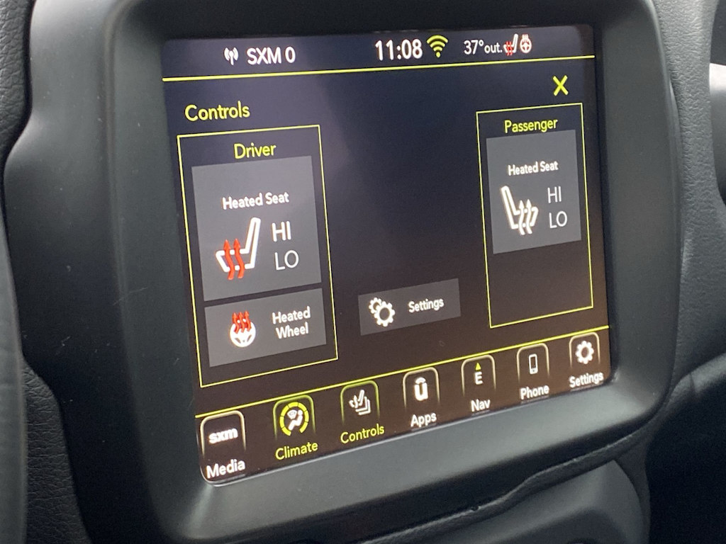 Thumbnail: 2023 Jeep Renegade - 30