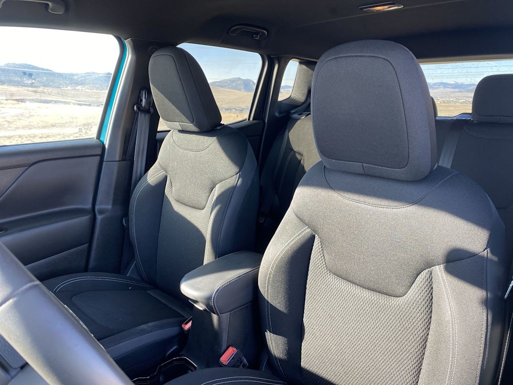 Thumbnail: 2022 Jeep Renegade - 24