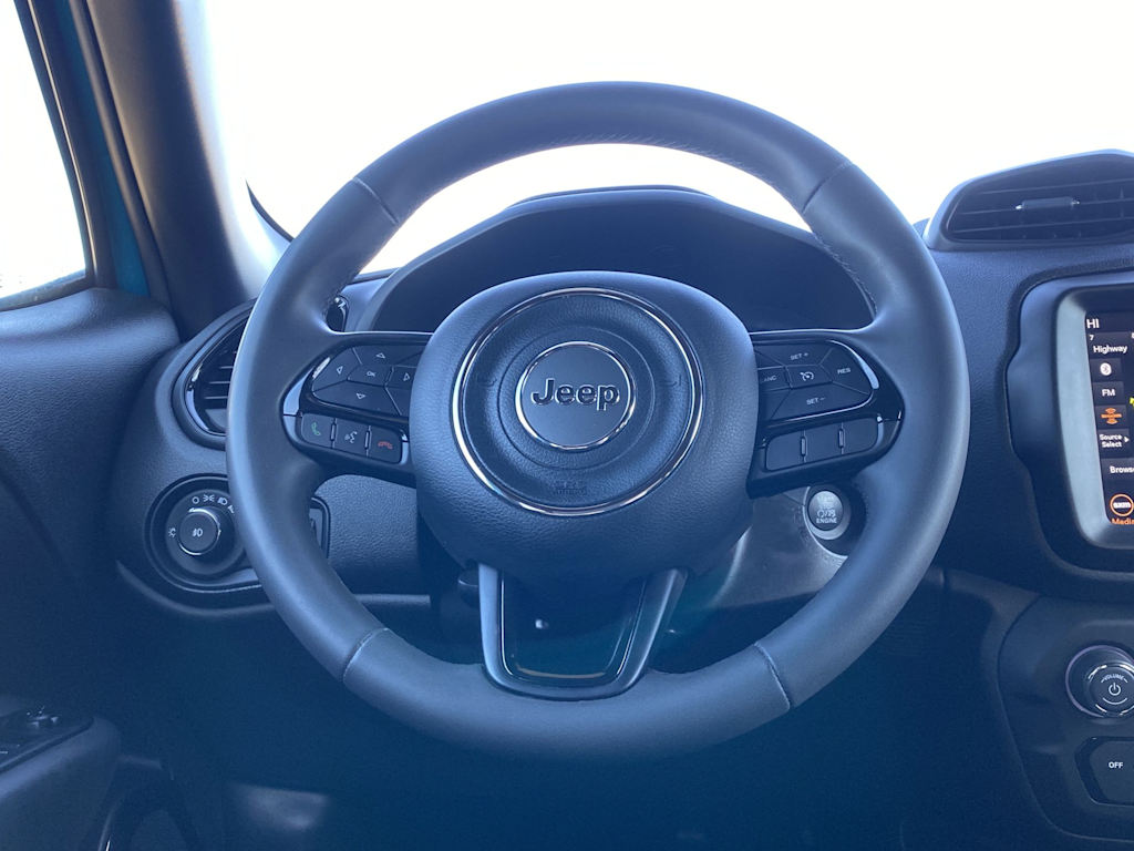 Thumbnail: 2022 Jeep Renegade - 8