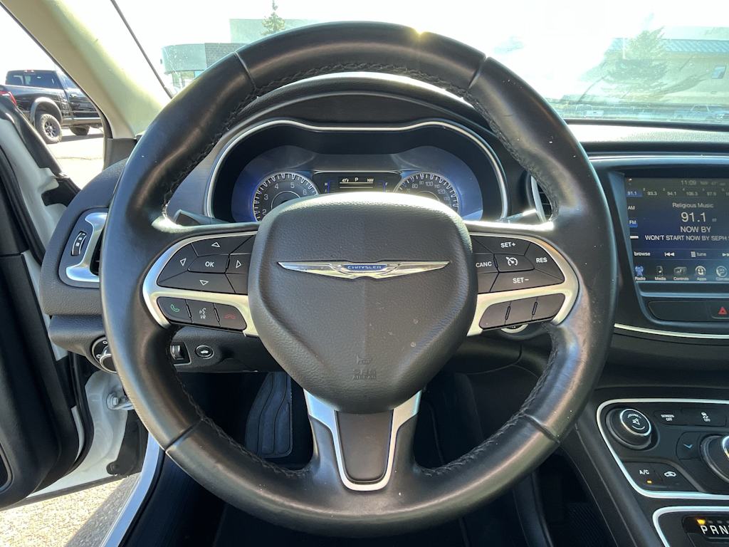 Thumbnail: 2017 Chrysler 200 - 14