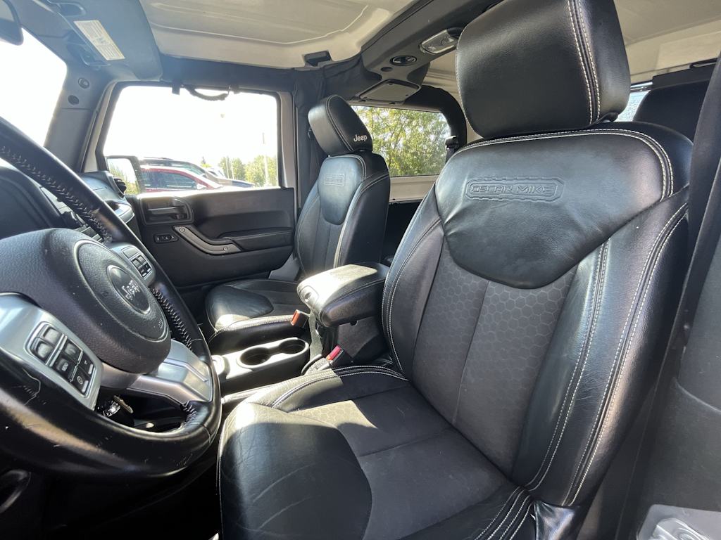 Thumbnail: 2018 Jeep Wrangler - 11