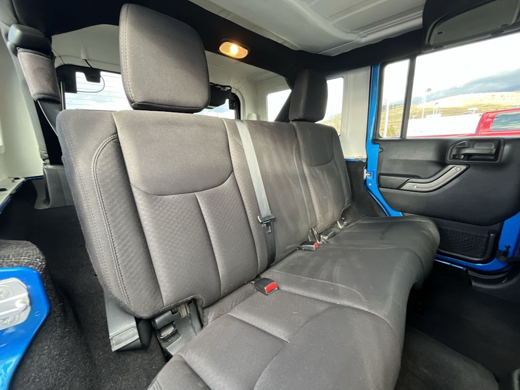 Thumbnail: 2015 Jeep Wrangler - 22