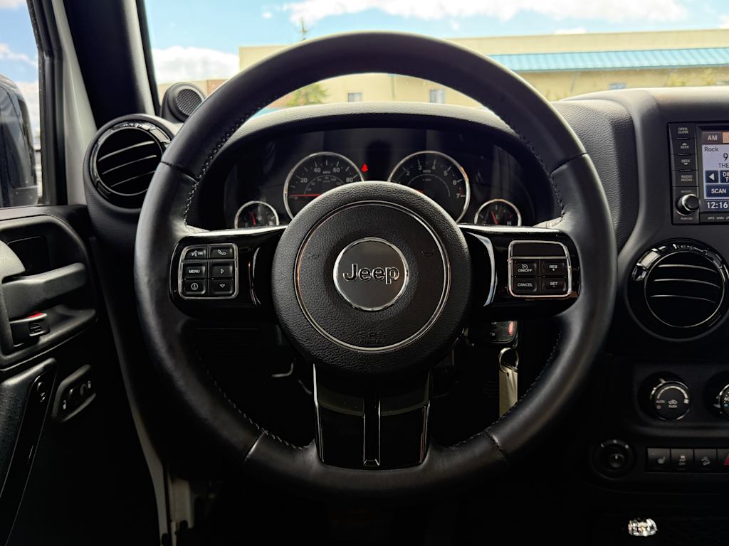 Thumbnail: 2014 Jeep Wrangler - 10