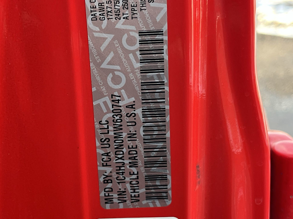 Thumbnail: 2021 Jeep Wrangler - 19