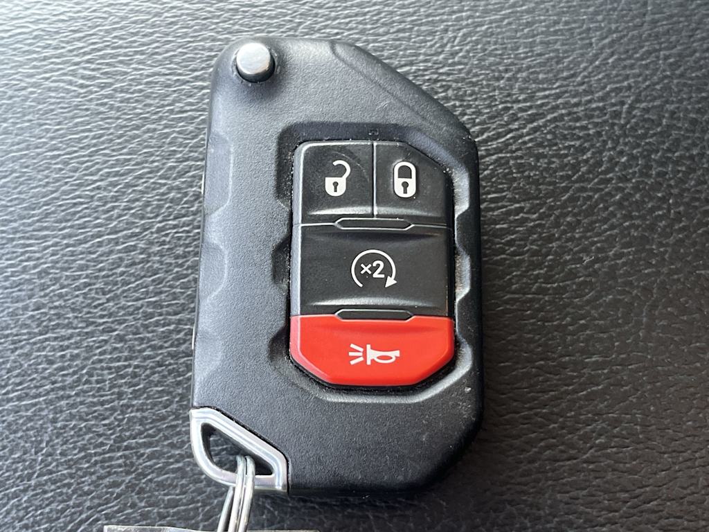 Thumbnail: 2021 Jeep Wrangler - 19