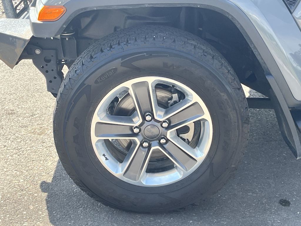 Thumbnail: 2021 Jeep Wrangler - 8