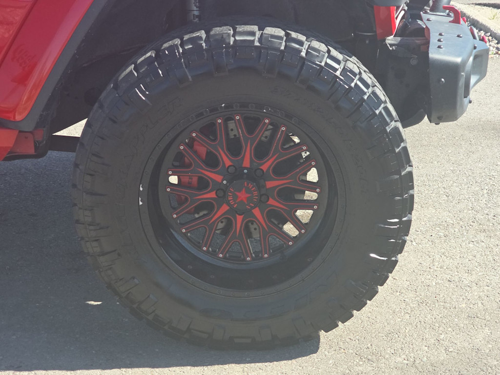 Thumbnail: 2018 Jeep Wrangler - 8