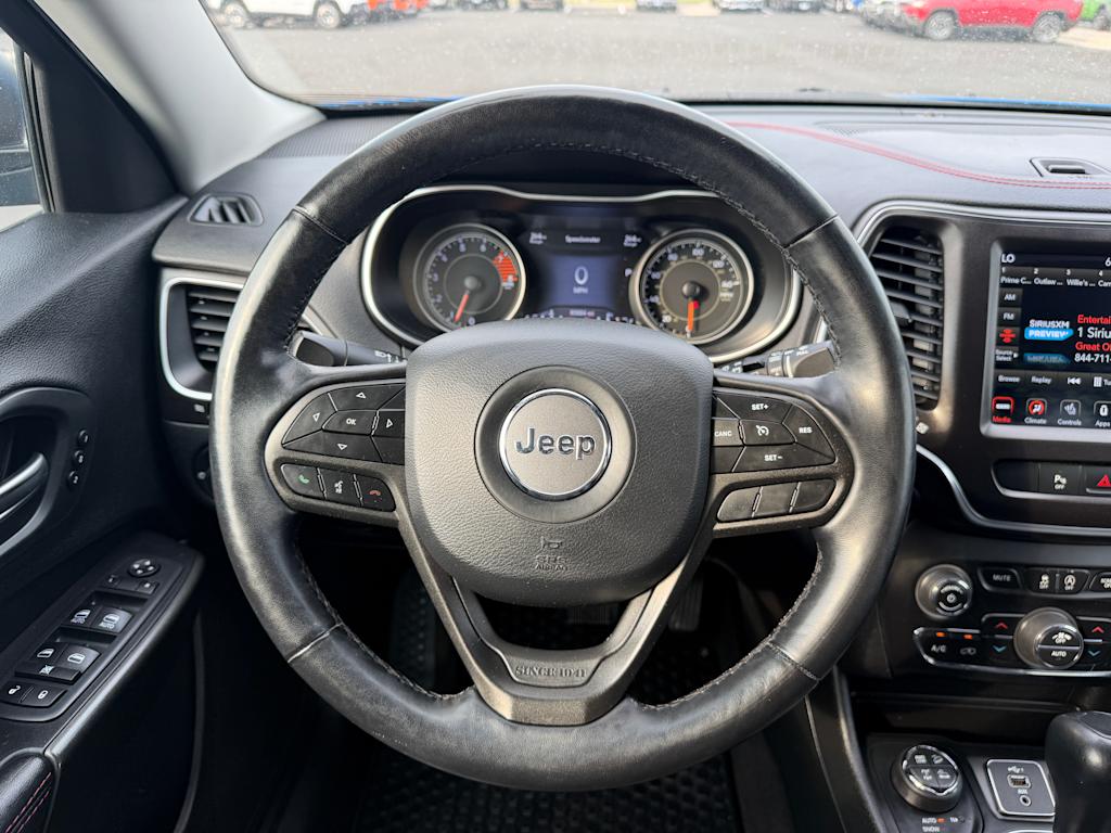 Thumbnail: 2020 Jeep Cherokee - 6