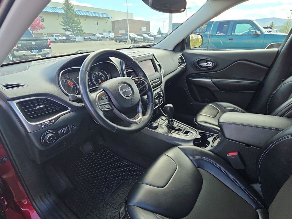 Thumbnail: 2019 Jeep Cherokee - 2