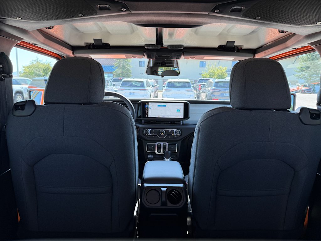 Thumbnail: 2025 Jeep Wrangler - 25