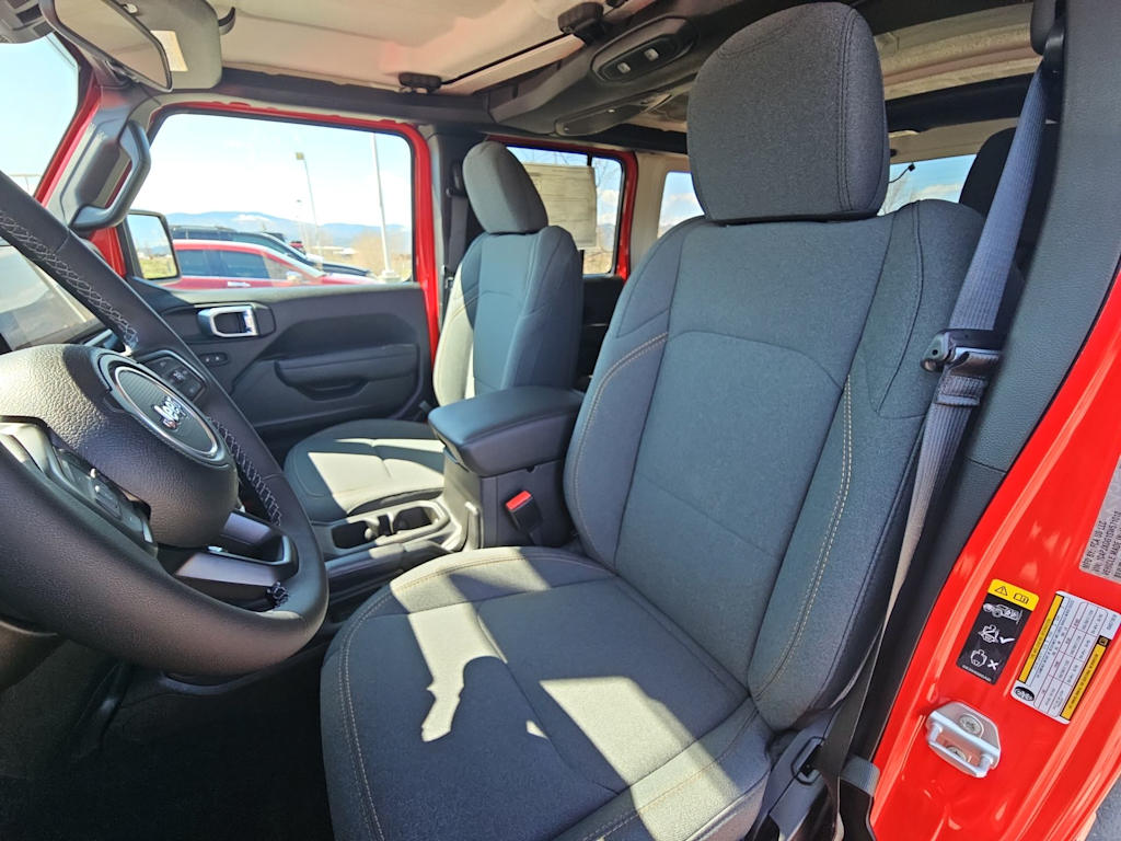 Thumbnail: 2025 Jeep Wrangler - 11