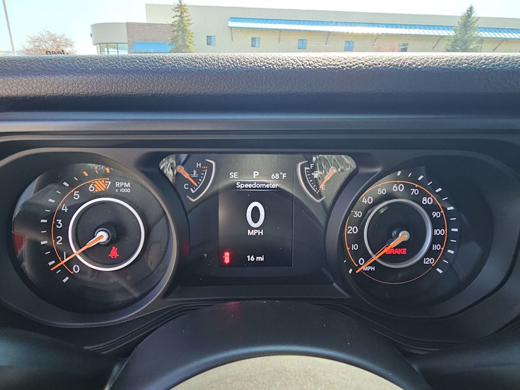 Thumbnail: 2025 Jeep Wrangler - 17