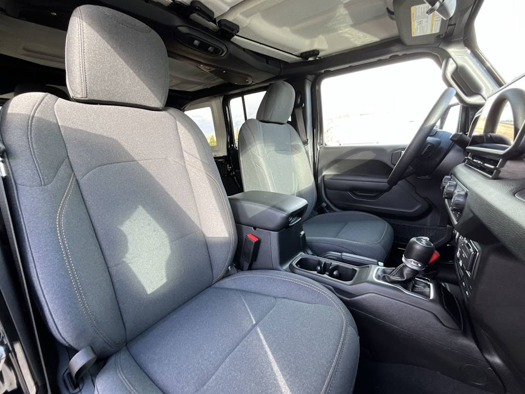 Thumbnail: 2026 Jeep Wrangler - 12