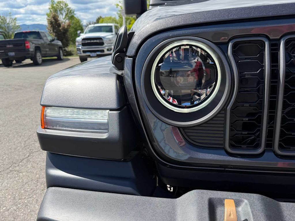 Thumbnail: 2026 Jeep Wrangler - 21