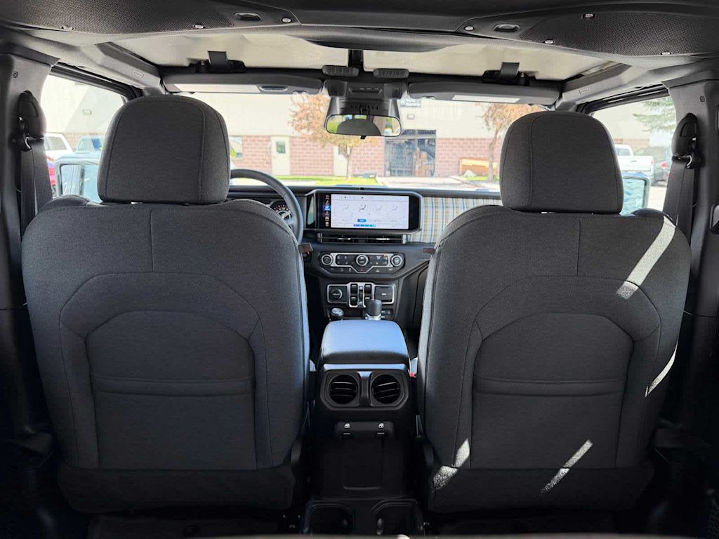 Thumbnail: 2026 Jeep Wrangler - 40