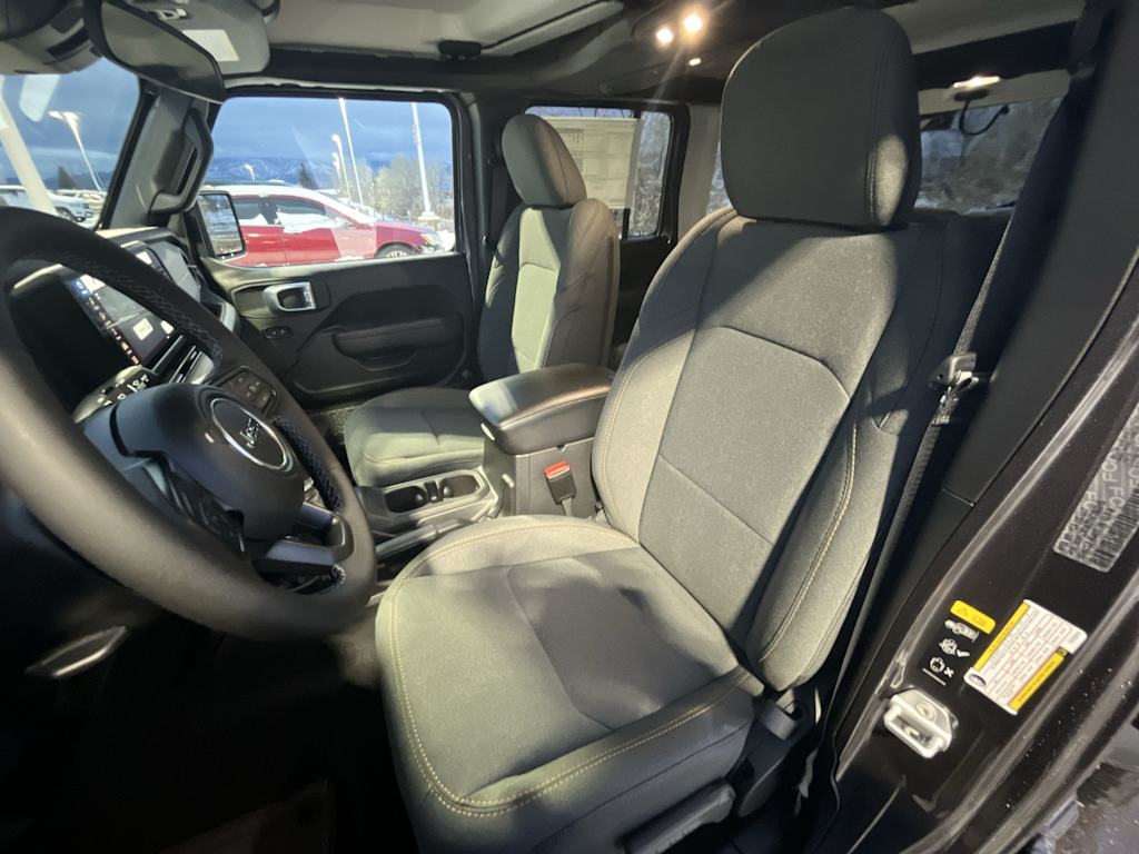 Thumbnail: 2026 Jeep Wrangler - 10