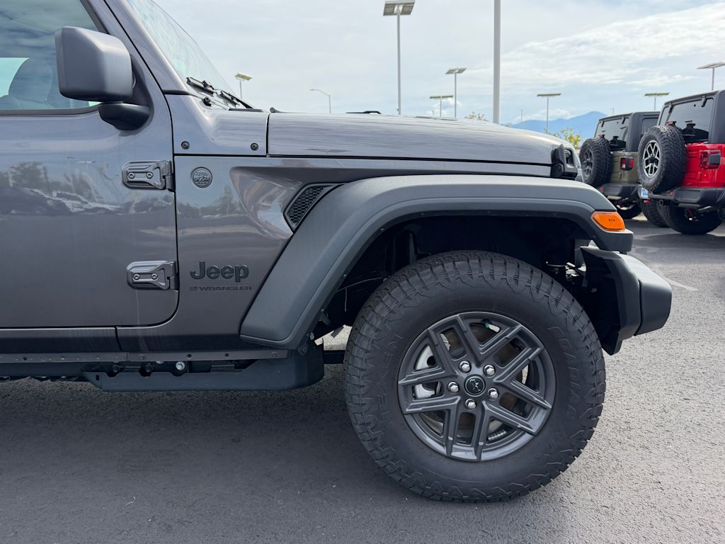 Thumbnail: 2026 Jeep Wrangler - 6