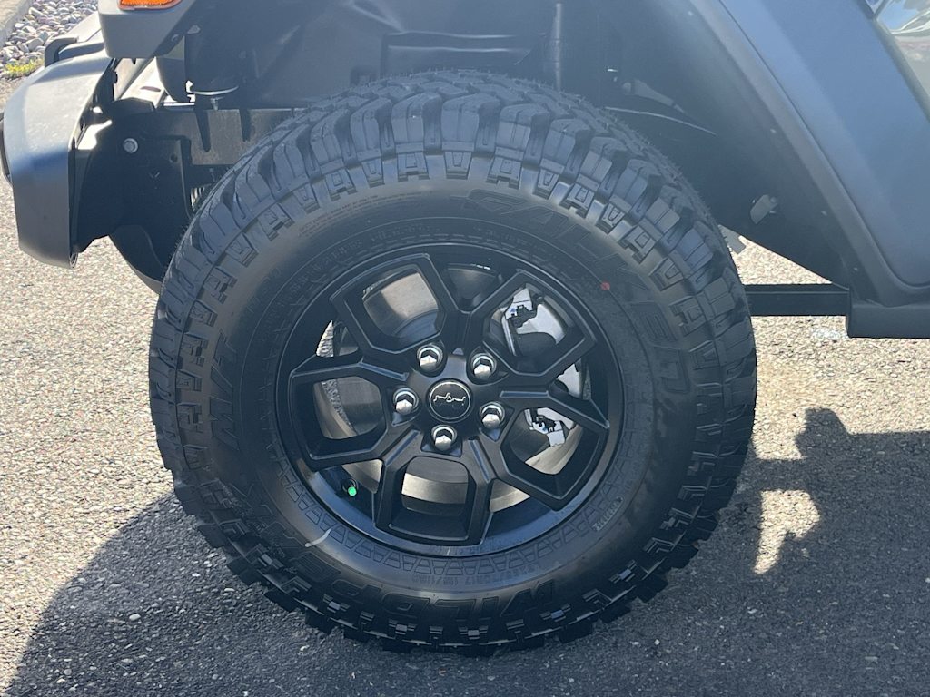 Thumbnail: 2026 Jeep Wrangler - 8