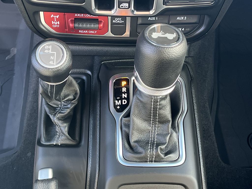 Thumbnail: 2026 Jeep Wrangler - 16