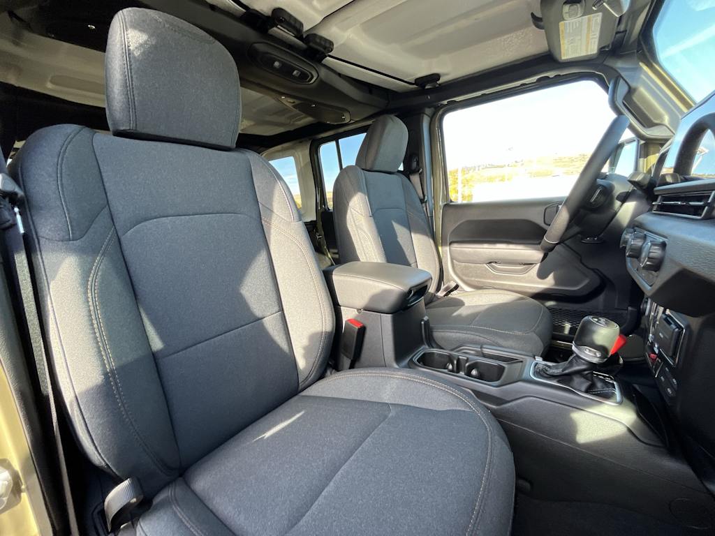 Thumbnail: 2026 Jeep Wrangler - 21