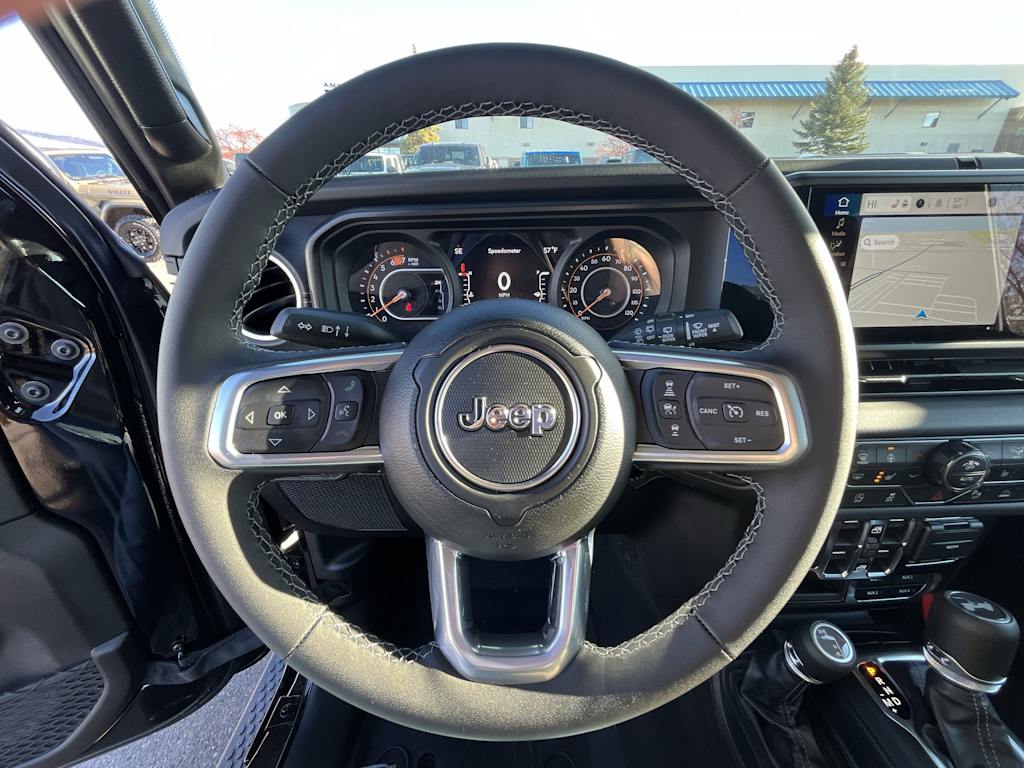 Thumbnail: 2026 Jeep Wrangler - 14