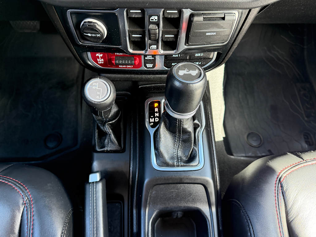 Thumbnail: 2024 Jeep Wrangler - 14
