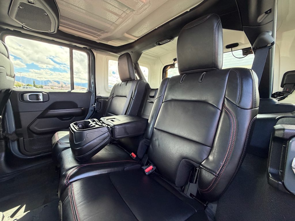 Thumbnail: 2024 Jeep Wrangler - 27