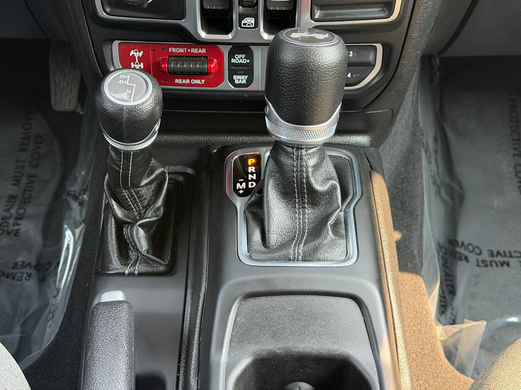 Thumbnail: 2025 Jeep Wrangler - 11