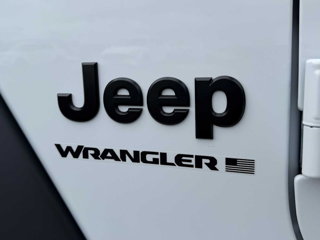 Thumbnail: 2026 Jeep Wrangler - 37