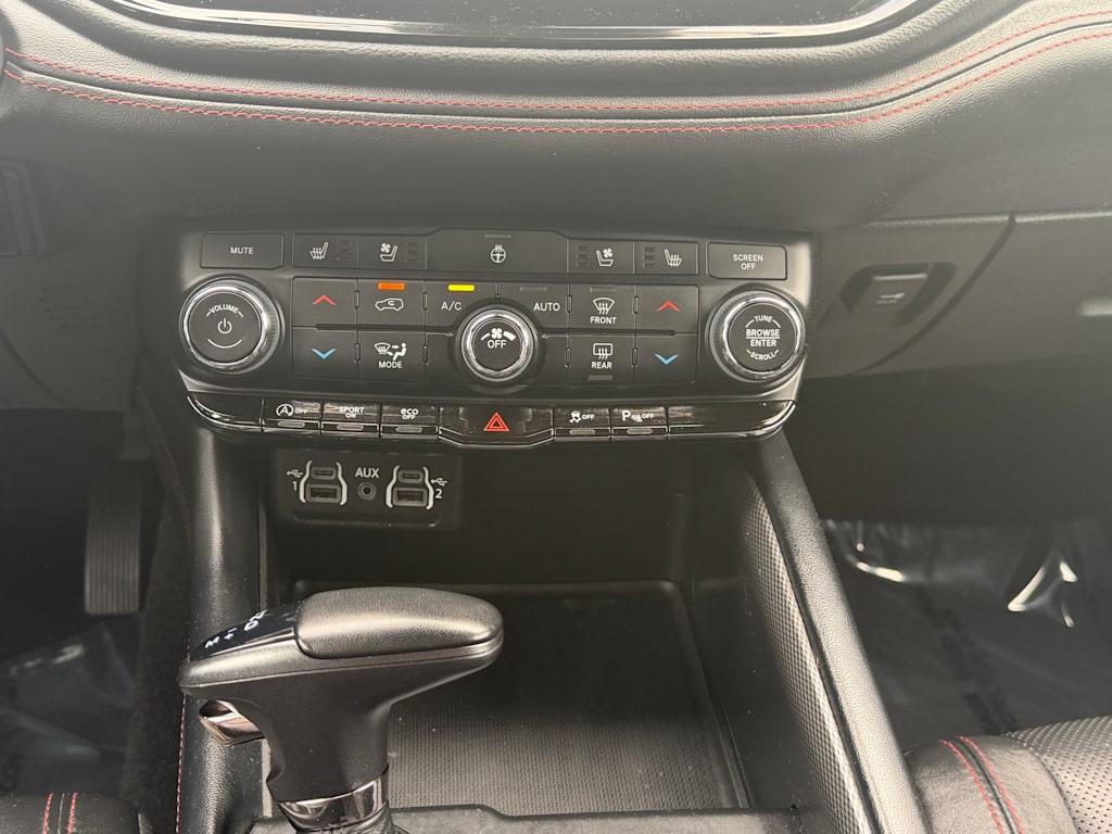 Thumbnail: 2024 Dodge Durango - 22
