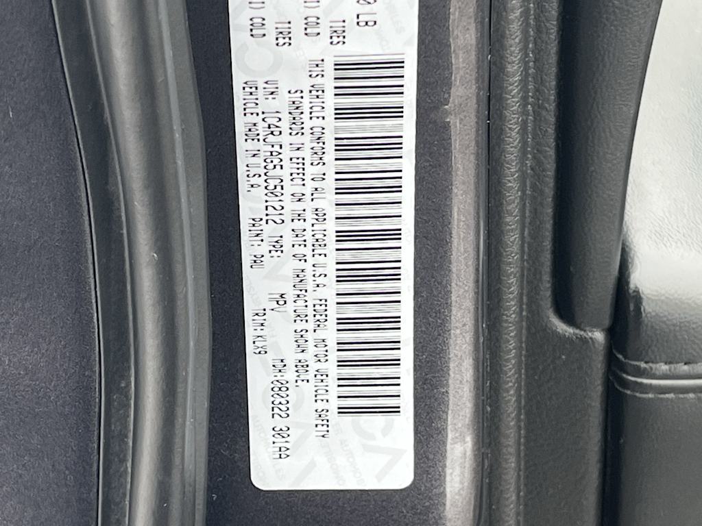 Thumbnail: 2018 Jeep Grand Cherokee - 19