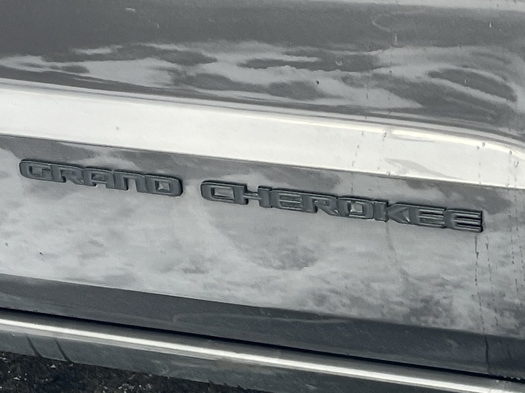 Thumbnail: 2018 Jeep Grand Cherokee - 7