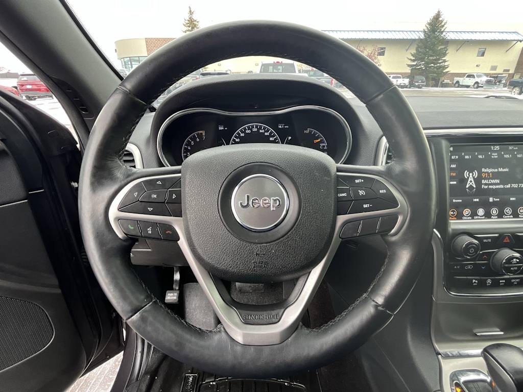 Thumbnail: 2018 Jeep Grand Cherokee - 14