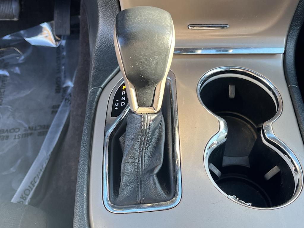 Thumbnail: 2016 Jeep Grand Cherokee - 15