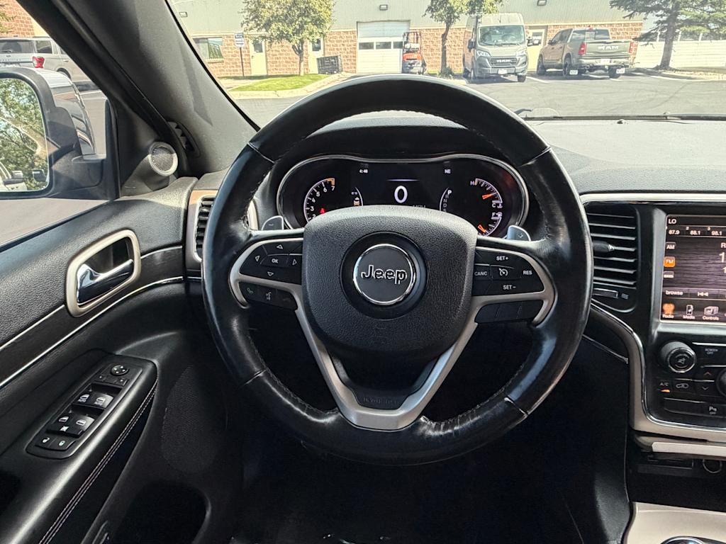 Thumbnail: 2015 Jeep Grand Cherokee - 6
