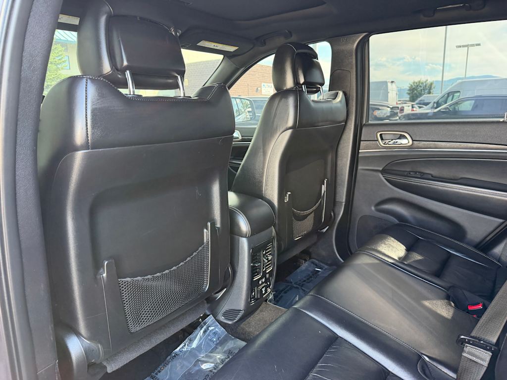 Thumbnail: 2015 Jeep Grand Cherokee - 28