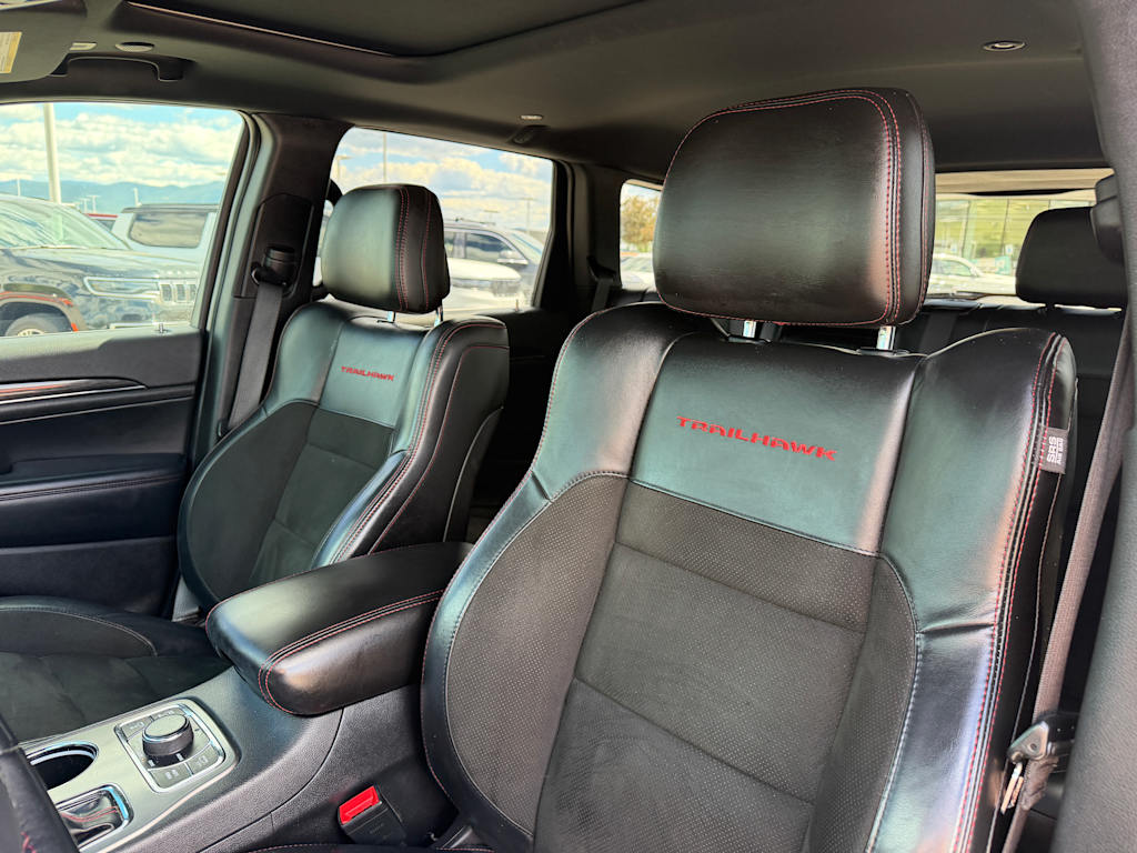 Thumbnail: 2021 Jeep Grand Cherokee - 7