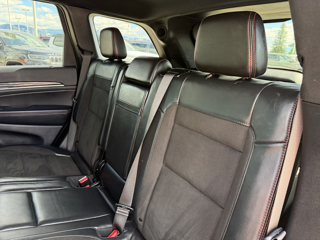 Thumbnail: 2021 Jeep Grand Cherokee - 9