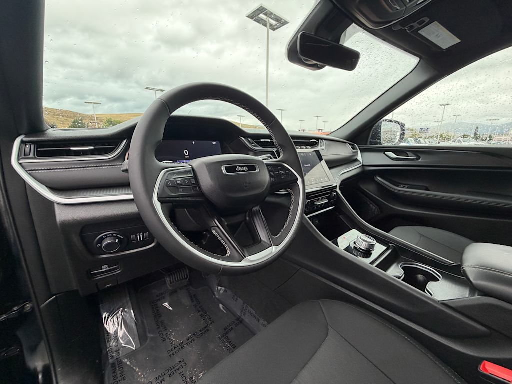 Thumbnail: 2025 Jeep Grand Cherokee - 2