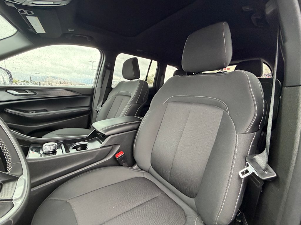 Thumbnail: 2025 Jeep Grand Cherokee - 8