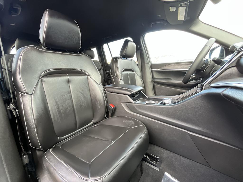 Thumbnail: 2024 Jeep Grand Cherokee - 11