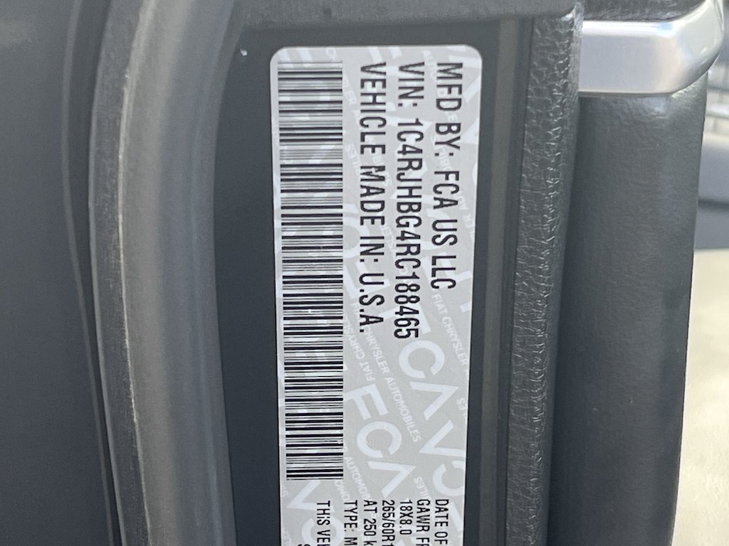 Thumbnail: 2024 Jeep Grand Cherokee - 21