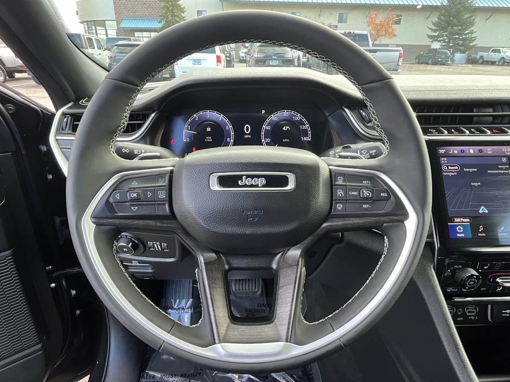 Thumbnail: 2024 Jeep Grand Cherokee - 13