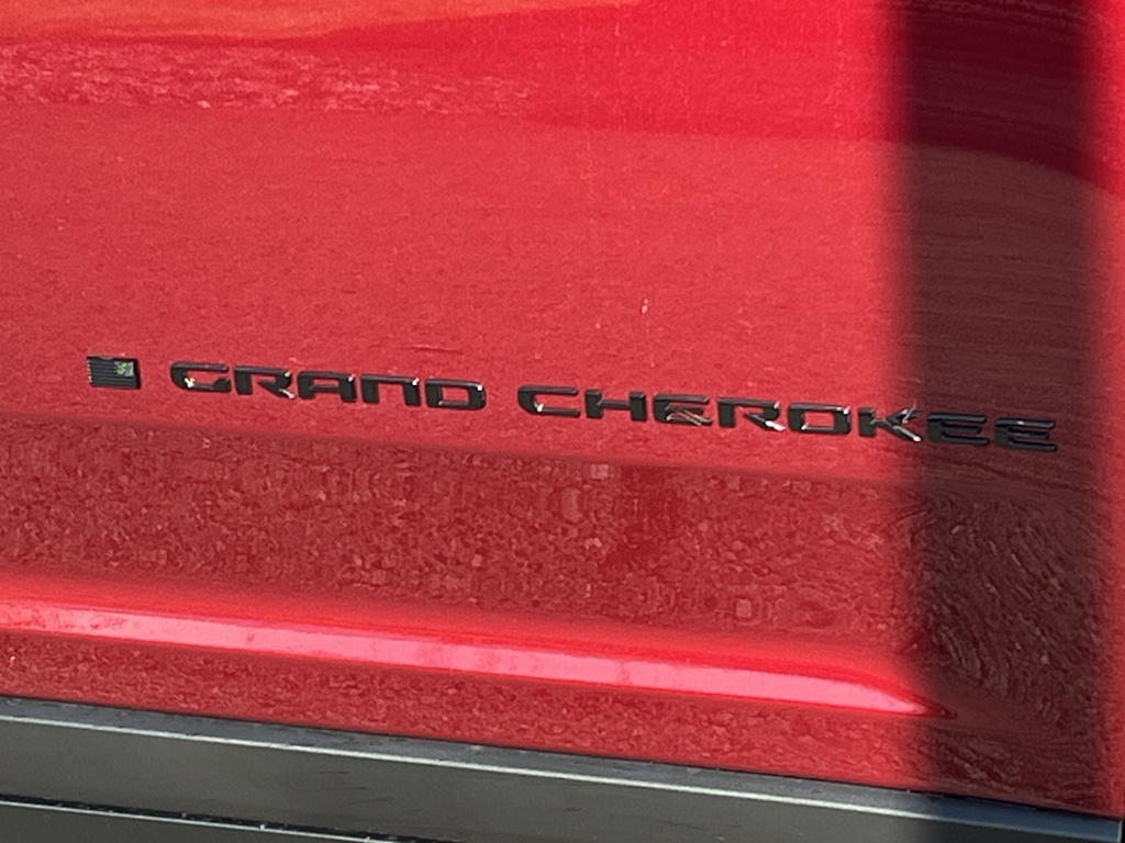 Thumbnail: 2025 Jeep Grand Cherokee - 7