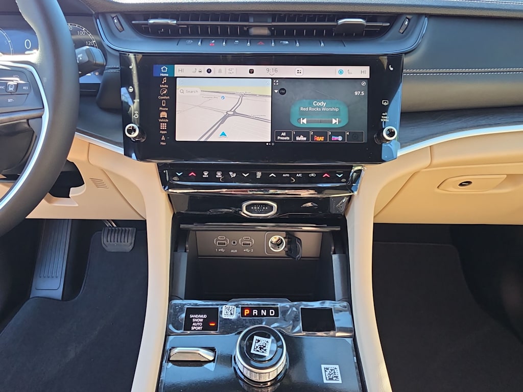 Thumbnail: 2026 Jeep Grand Cherokee - 14