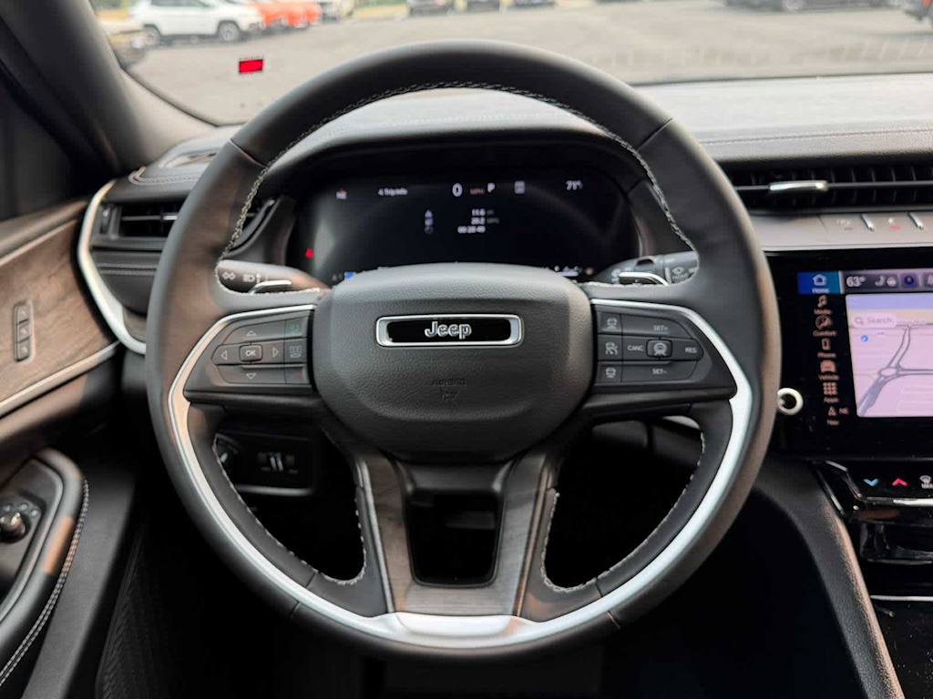 Thumbnail: 2026 Jeep Grand Cherokee - 6